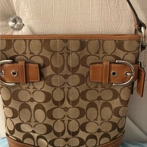 Coach logo canvas tan/brown Signature crossbody bag EUC w leather strap/accents